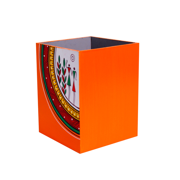 Hand-Painted Patta Chitra wooden Pen Holder
